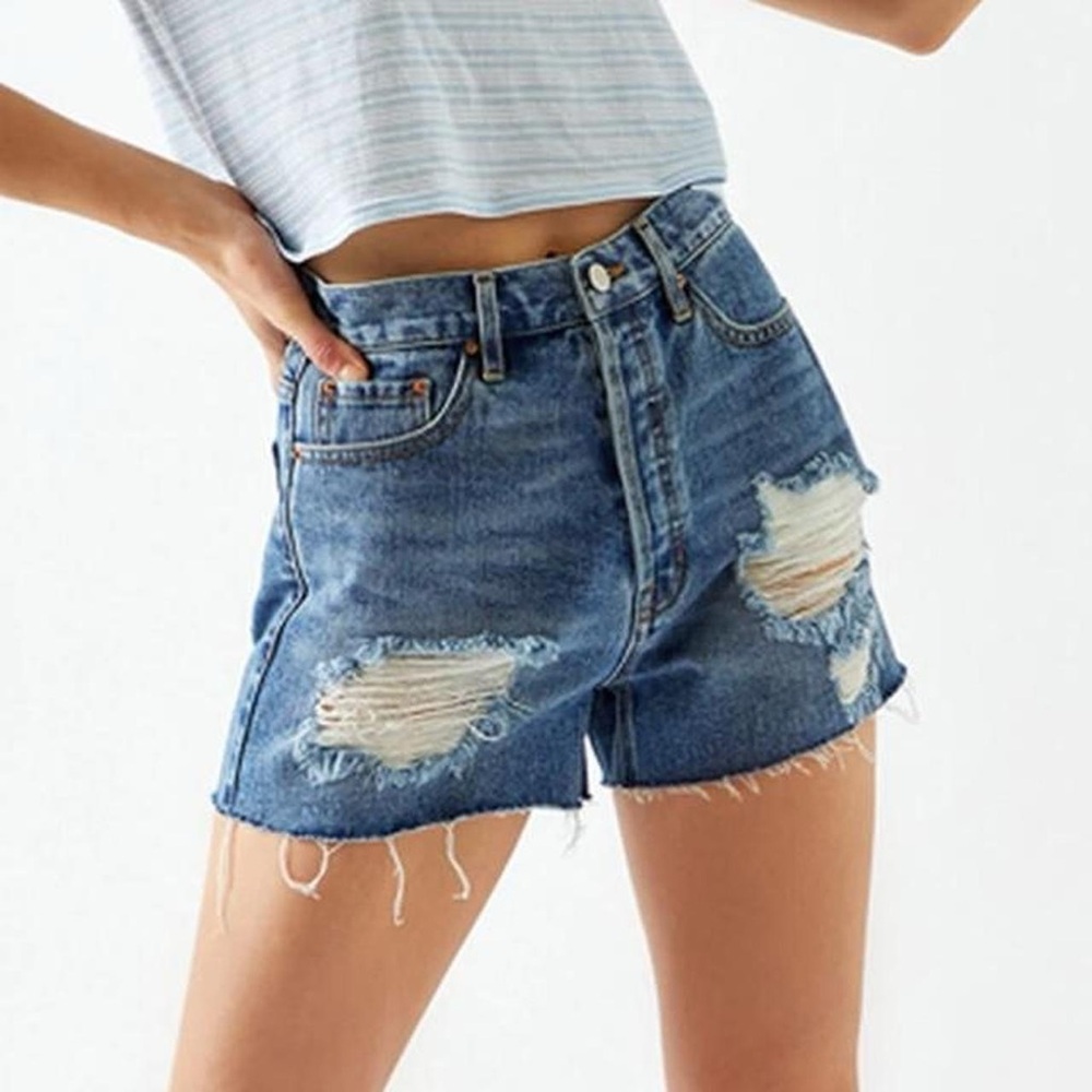 NWT PacSun Medium Blue Ultra High Waisted Vintage Denim Shorts Size 23